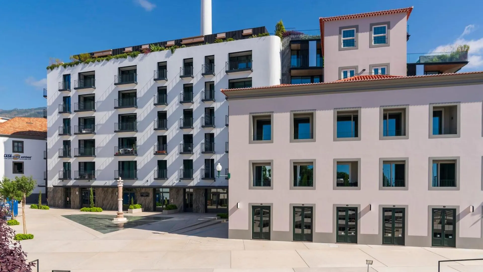 Savoy Insular II By An Island Apart Фуншал Апартаменты